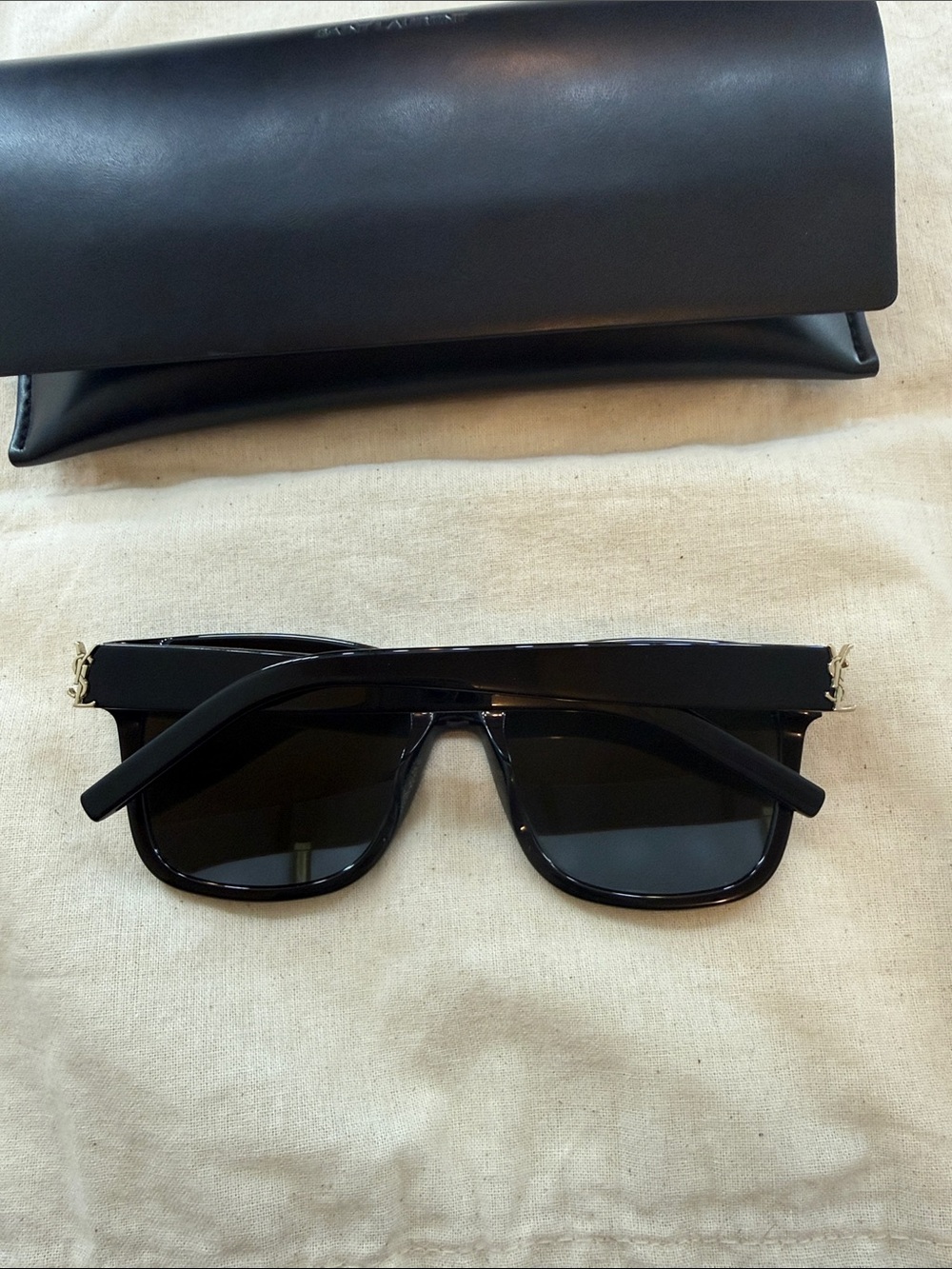 Yves Saint Laurent Black Sunglasses with Case - Picture 2 of 7